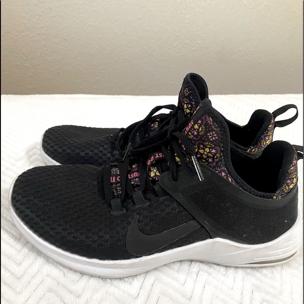 Nike woman’s shoe